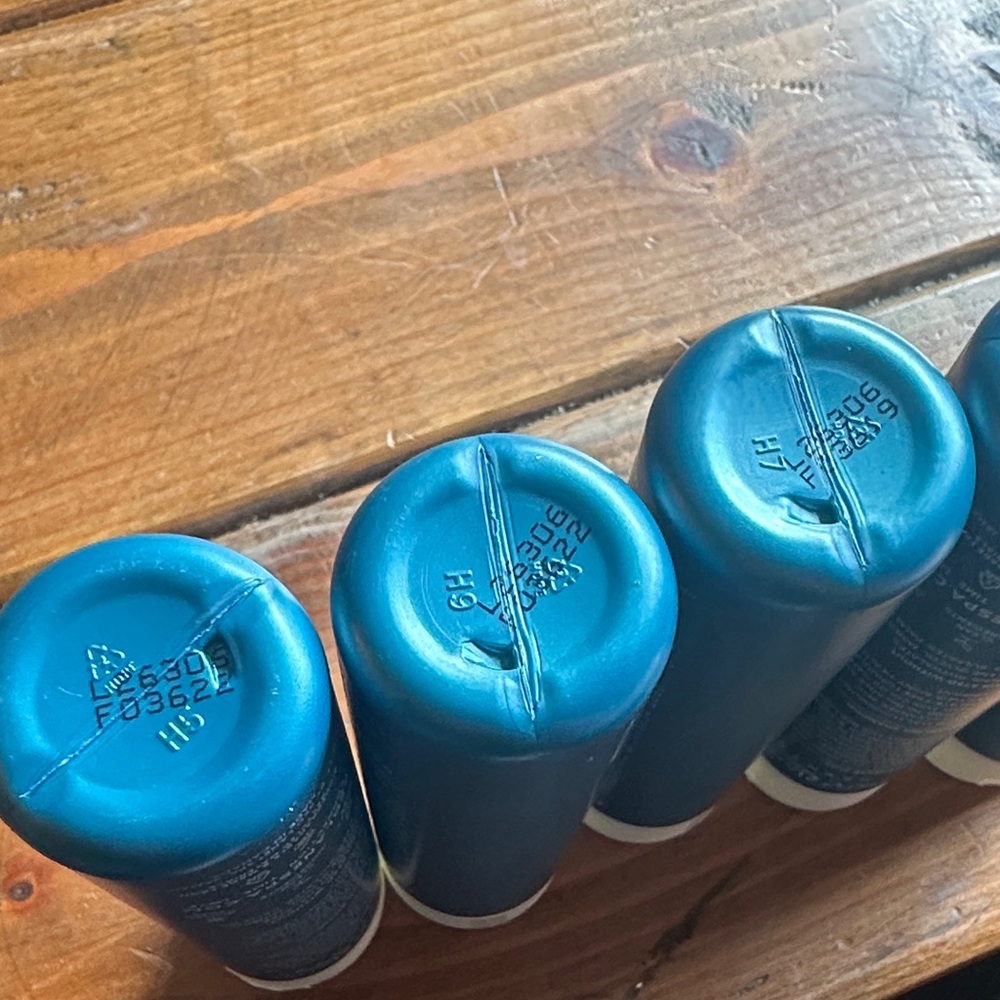 Red Lane Spa Shampoo Bundle - Picture 5 of 7